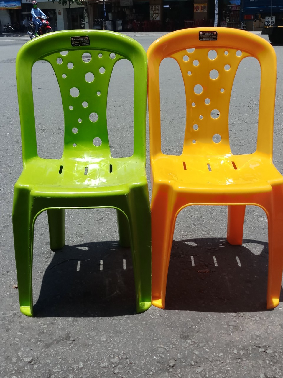 Ghế nhựa tròn thấp mặt nhựa chân inox 503 - Nhựa số 9
